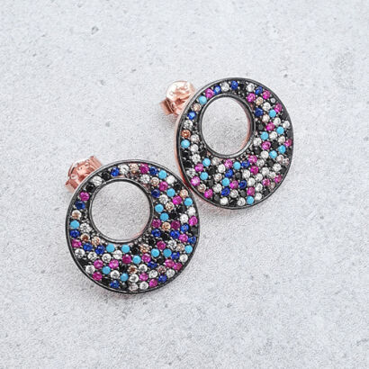 Pozłacane orbitalne kolczyki z multikolorowymi cyrkoniami